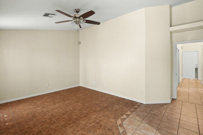 Building Photo - SW!! Single Story!! Pool!! NO HOA!!  Corne...