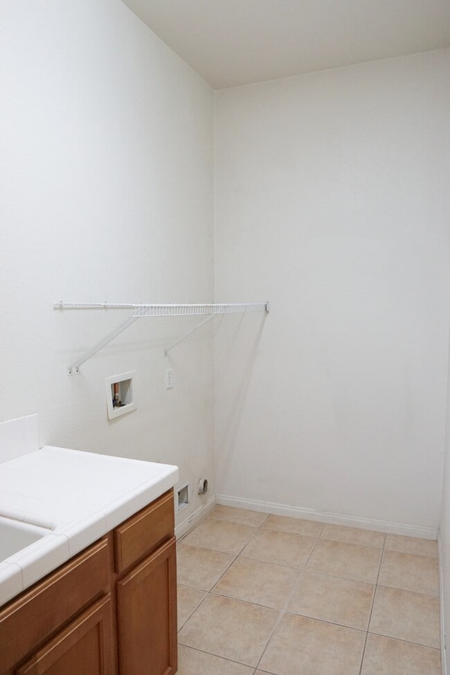 Building Photo - 79882 Viento Dr
