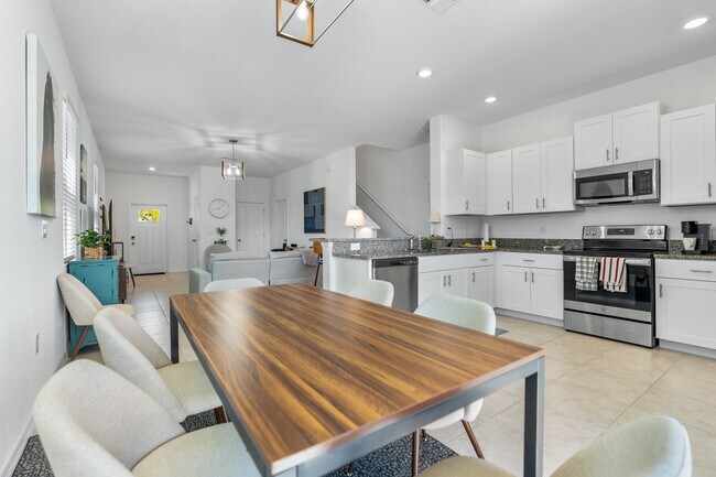 Building Photo - 5108 Forum Blvd