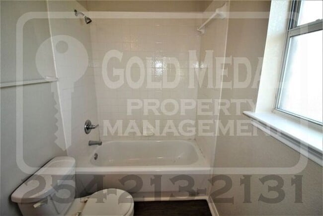 Building Photo - 1514 Shoshoni Trail