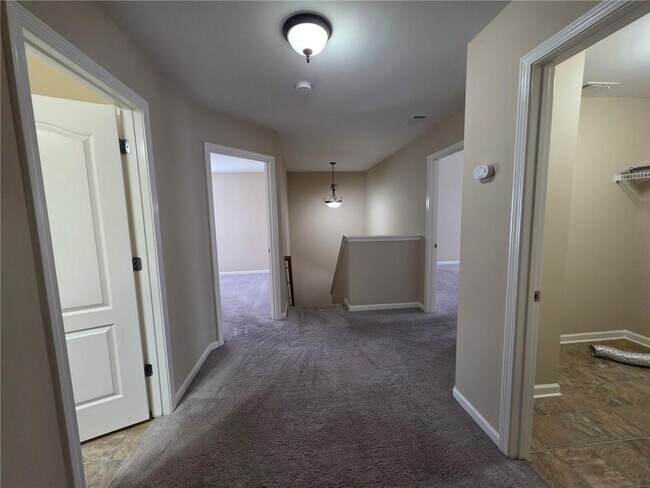 Building Photo - 4713 Clarkstone Dr