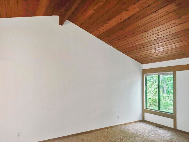 Building Photo - 525 N Blackhawk Blvd