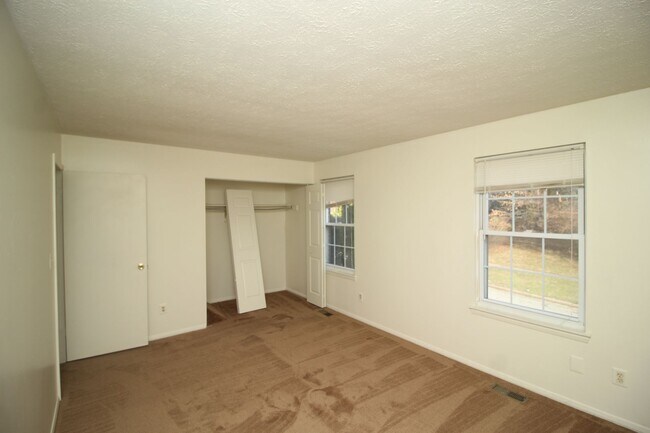 Building Photo - Very Nice Nottingham 3bd/2.5ba Townhouse w/ CAC & W/D--Available 8/14