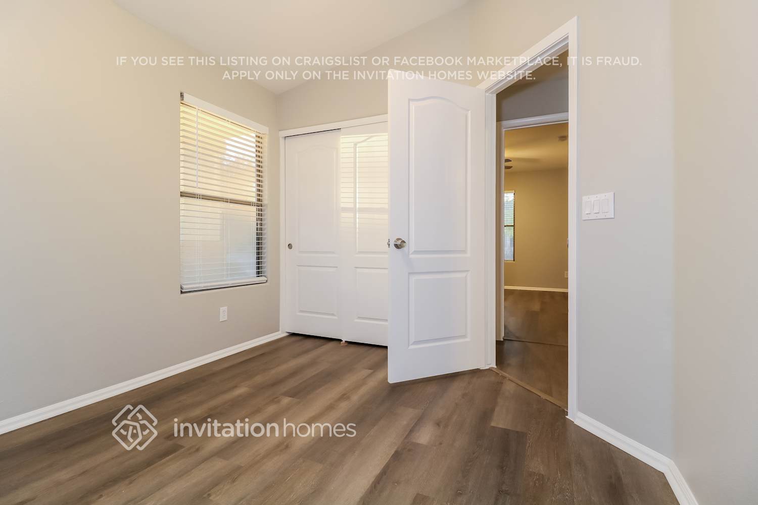Building Photo - 16030 W Diamond St