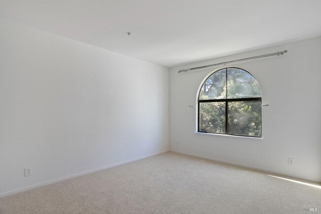 Building Photo - 219 Sea Crest Cir