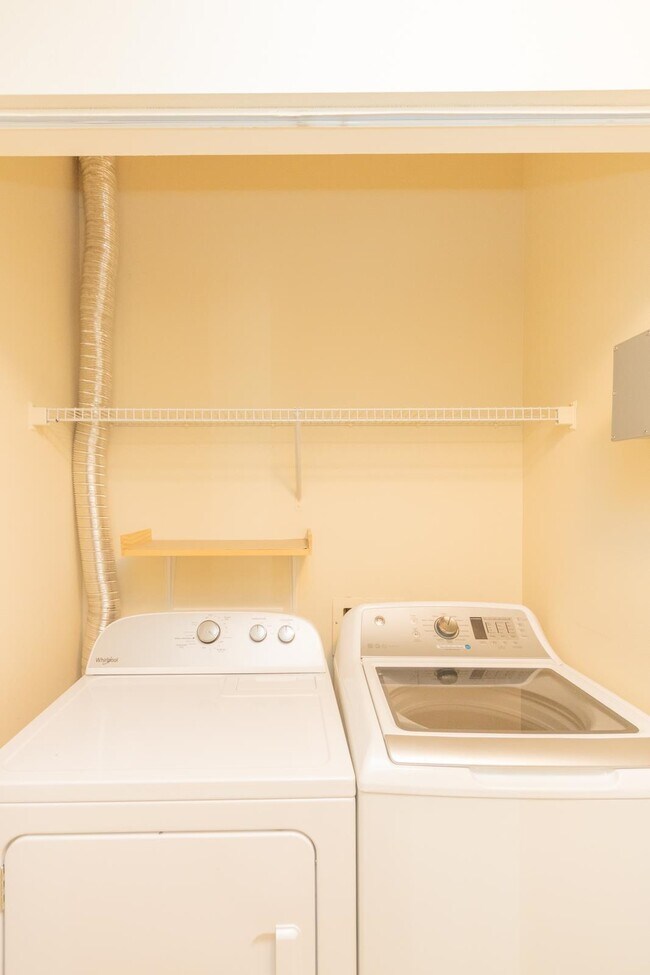 Building Photo - 37111 Harbour Vista Cir