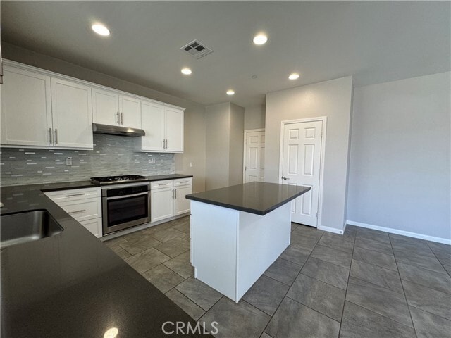 Building Photo - 3469 Presidio Ln