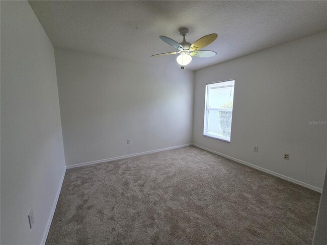 Building Photo - 15305 PALOMA PARK Ln