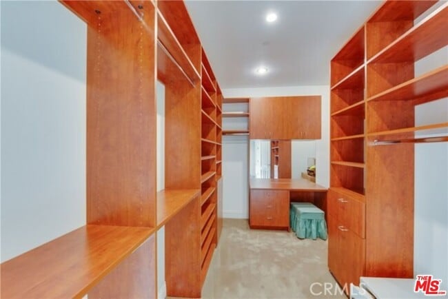 Building Photo - 5230 Quakertown Ave