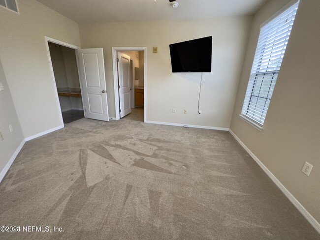 Building Photo - 12700 Bartram Park Blvd