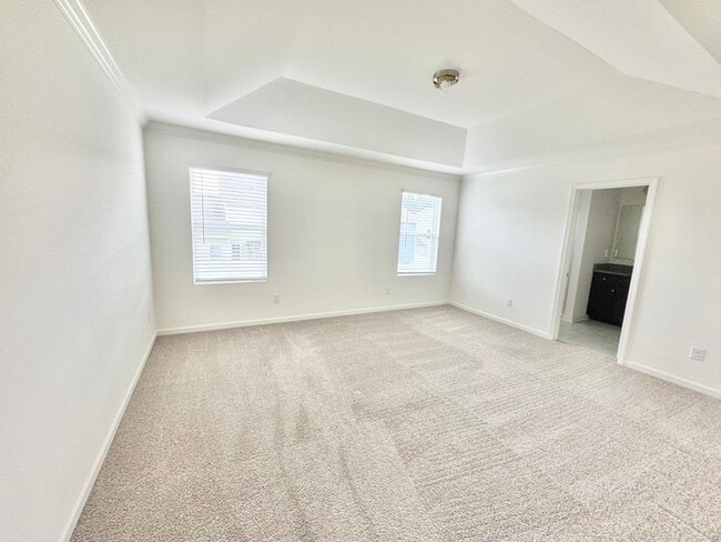 Building Photo - BEAUTIFUL 3BD/2.5BTH Townhome - Belmont - Ready Feb 6th