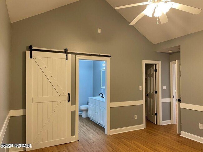 Building Photo - 4434 Surrey Meadows Dr
