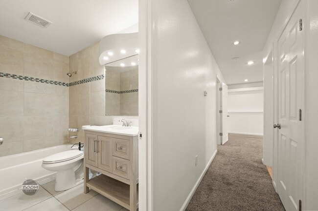 Building Photo - 4BD/2BA Anchorage Home – New Carpet, Fenced Yard, Near JBER