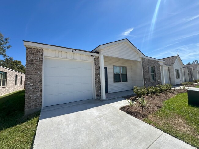 Primary Photo - 3 bedroom, 2 bathroom home in Baton Rouge, LA