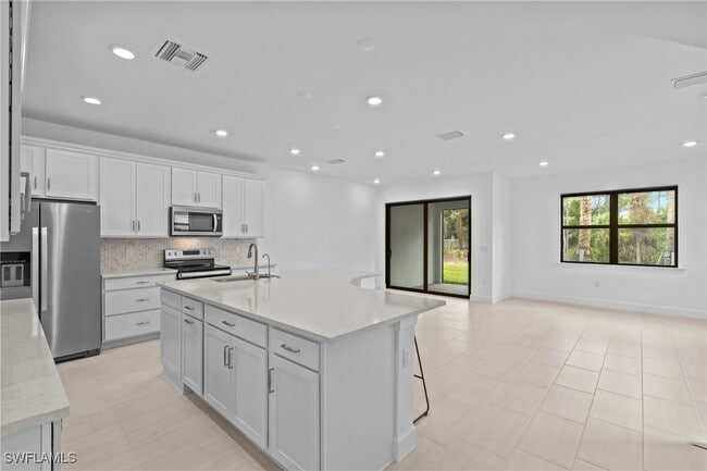 Building Photo - 4286 Sonoma Oaks Dr