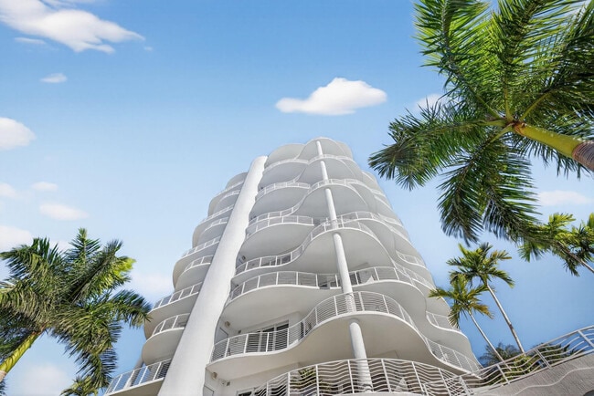 Building Photo - 612 Bayshore Dr