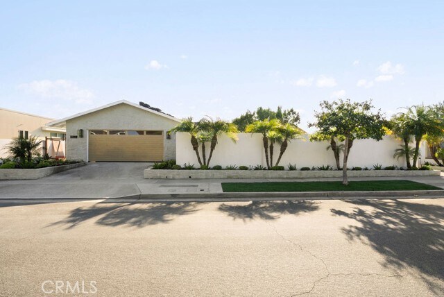 Building Photo - 2719 Setting Sun Dr