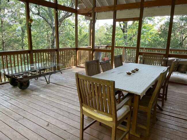 PORCH - 4633 Benton Smith Rd