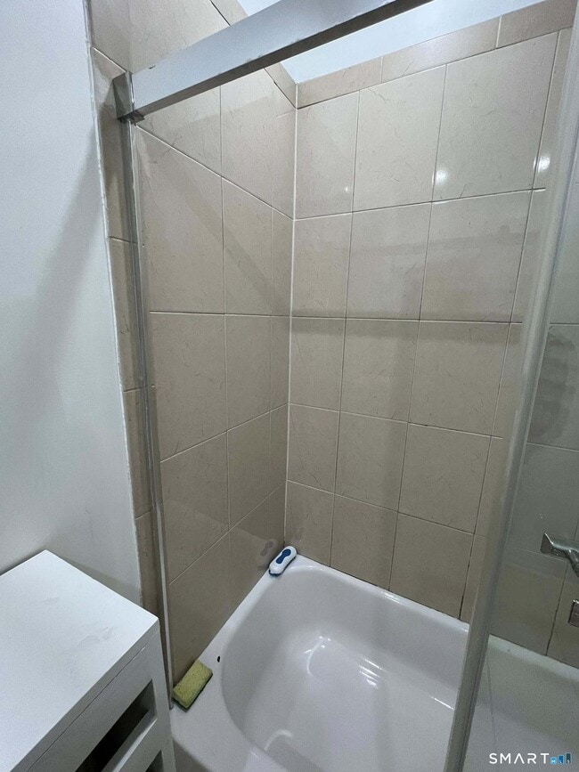 Building Photo - 102 Remington St