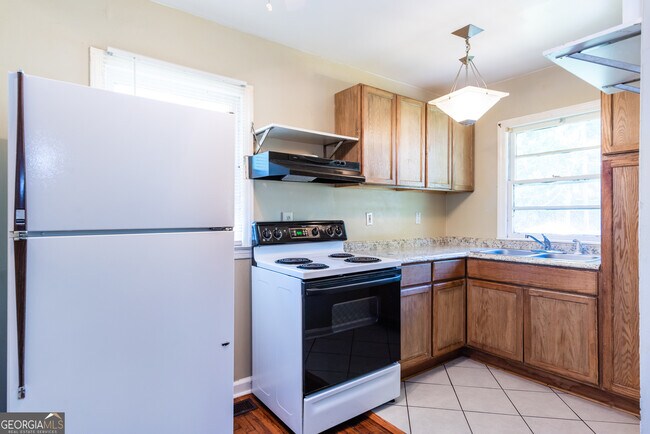 Building Photo - 2982 Pearl St