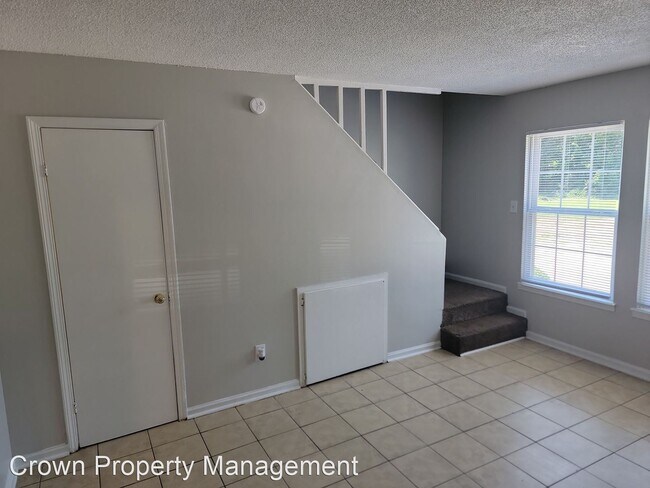 Building Photo - 2 br, 1.5 bath House - 1633 B North Street