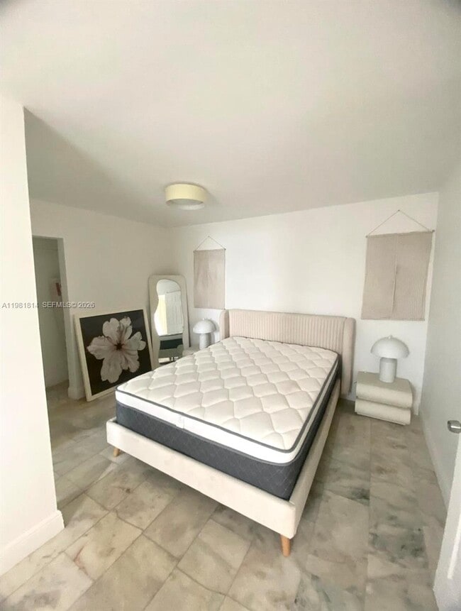 Building Photo - 1526 Pennsylvania Ave