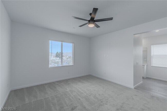 Building Photo - 9952 Oliver Hls Ave