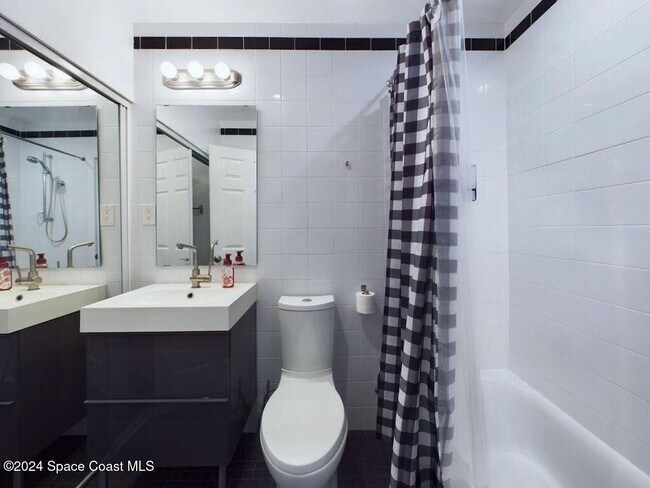 Building Photo - 8401 N Atlantic Ave