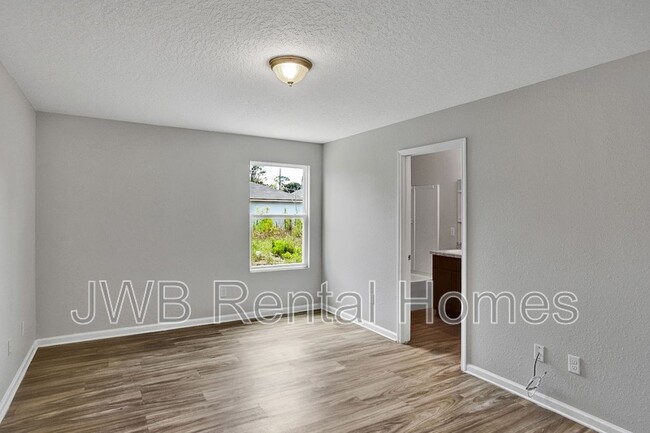 Building Photo - 11380 Mc Allister Blvd