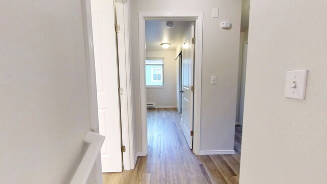 Building Photo - 2319 Wilson Ave