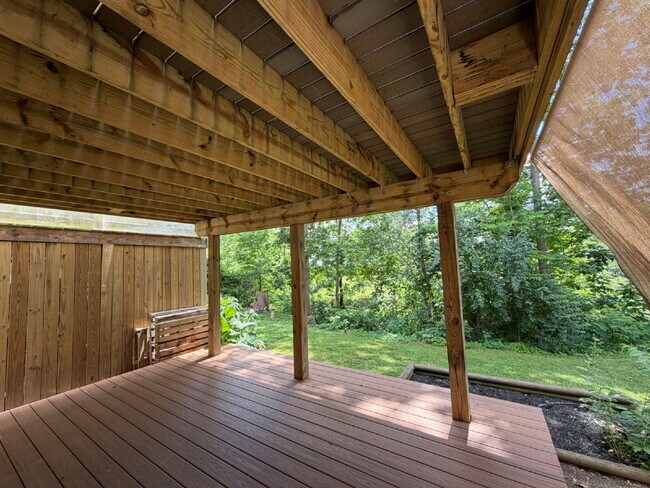 Building Photo - 186 White Dogwood Dr