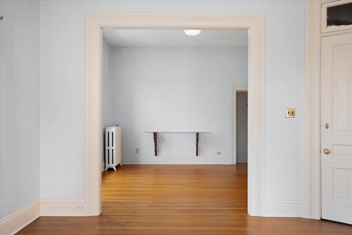 Building Photo - 246 Prospect Ave NE