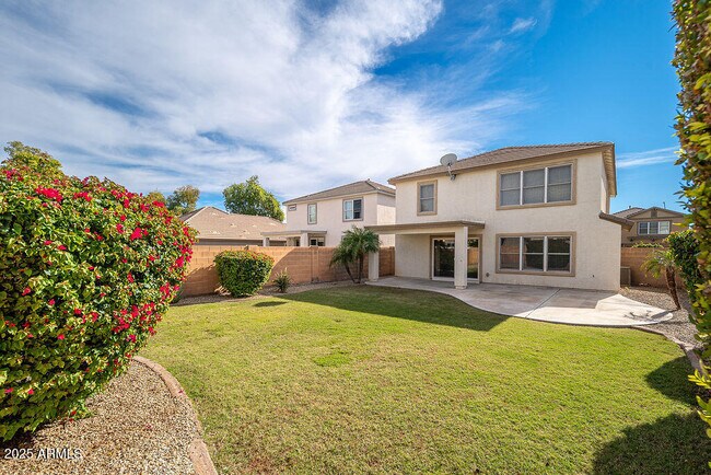 Building Photo - 18272 W Bridger St