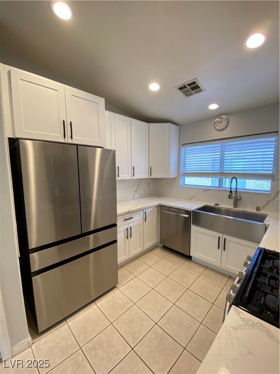 Building Photo - 808 Binbrook Dr