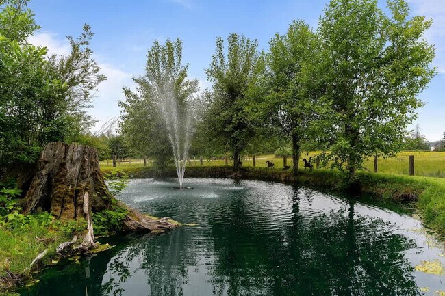 Building Photo - 7755 Cully Ln