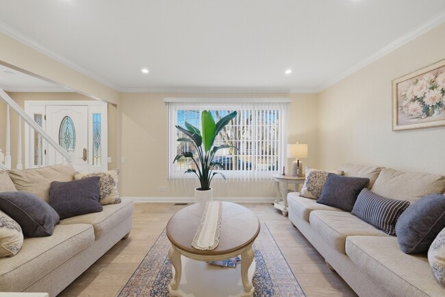 Building Photo - 1107 Popes Creek Cir