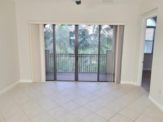 Building Photo - 3020 NW 125th Ave