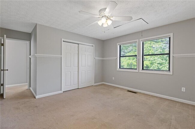 Building Photo - 4811 Nevilly Way