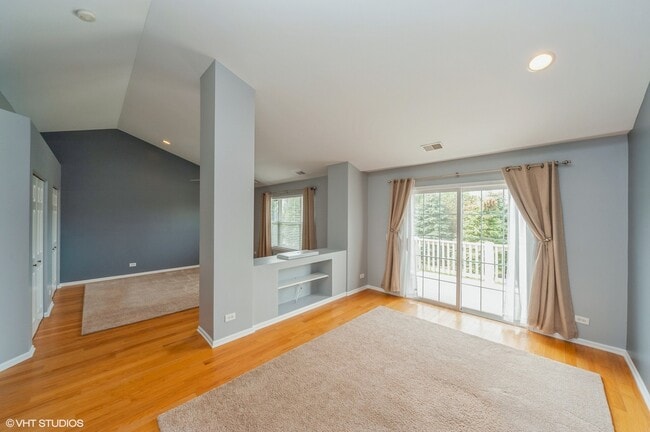Building Photo - 360 Bay Tree Cir
