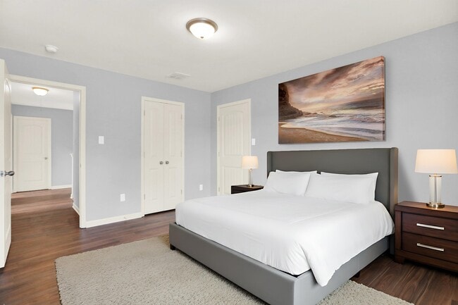 Building Photo - 7501 Bronze Dr