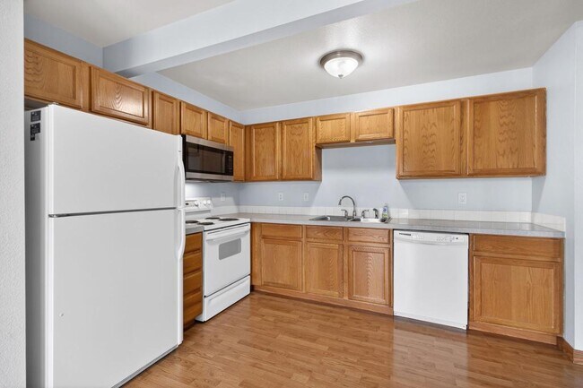 Building Photo - 151 Crabapple Dr