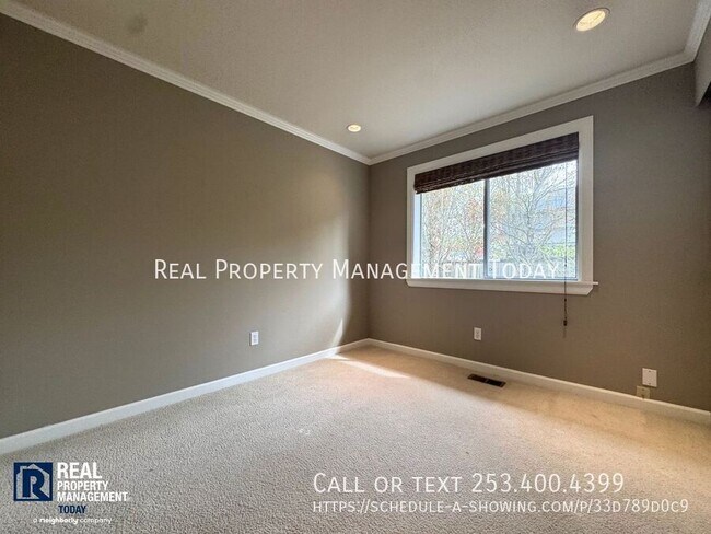 Building Photo - 6404 87th St E