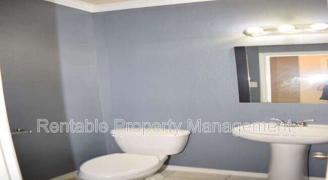Building Photo - 3136 Rockwell Ln