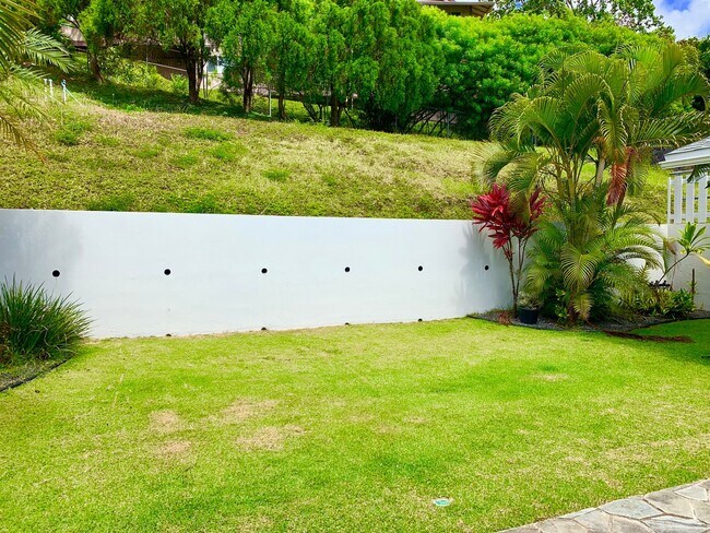 Building Photo - Beautiful Kailua home in Kaelepulu School ...