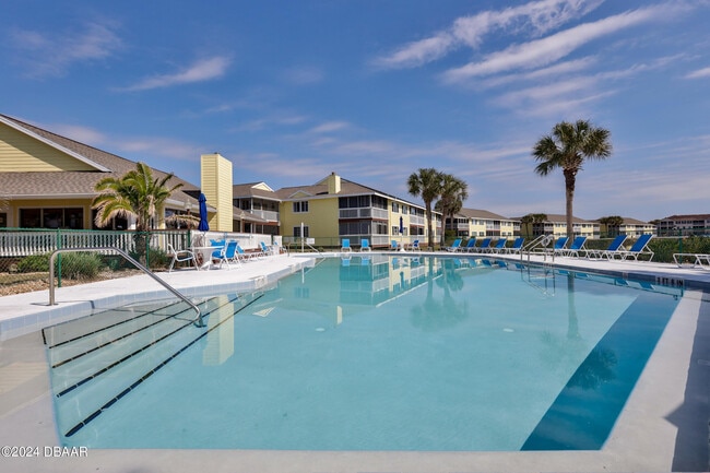 Building Photo - 906 Ocean Marina Dr