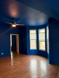 Building Photo - 604 W 60th St