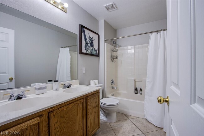 Building Photo - 6429 N Corrie Canyon St