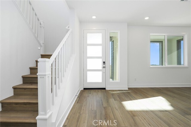 Building Photo - 27213 Tamarack Ln