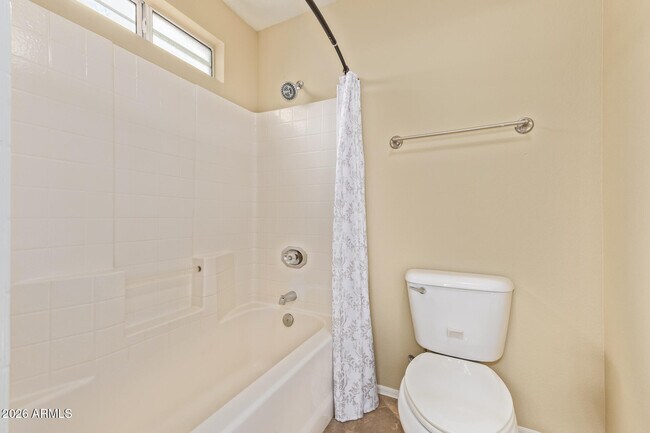 Building Photo - 7420 W Los Gatos Dr