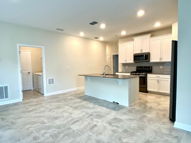 Building Photo - Awesome Home for rent